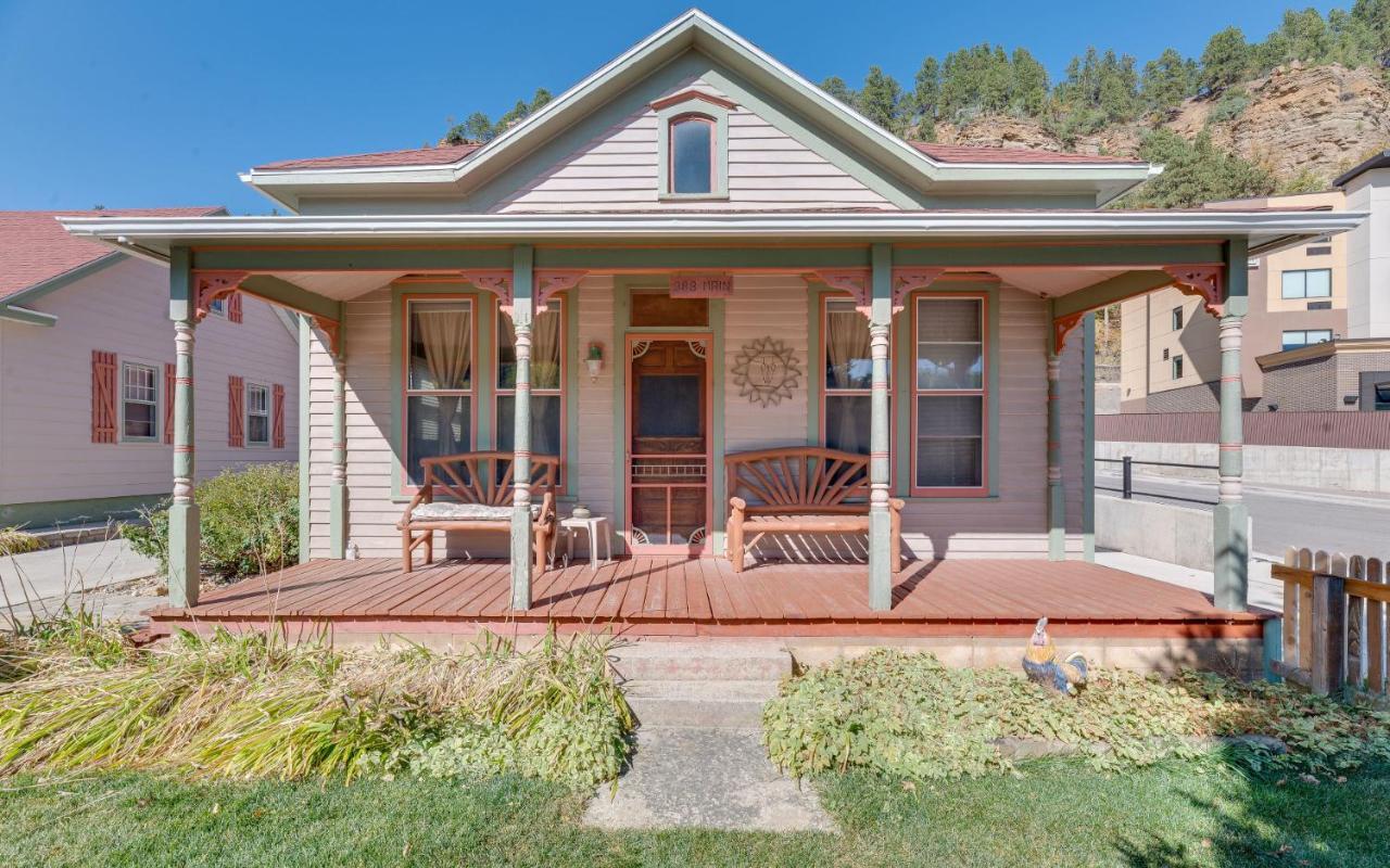 First Deadwood Cottages Exterior photo
